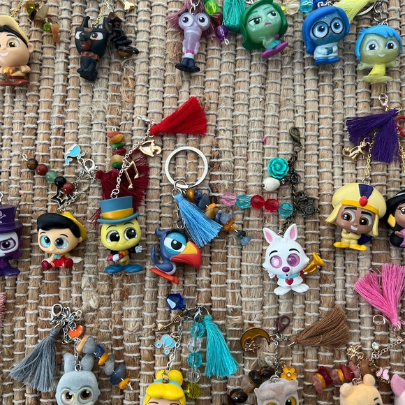 ✨💛 Disney Doorable keychain charms handmade choose one a favorite character - Picture 16 of 16